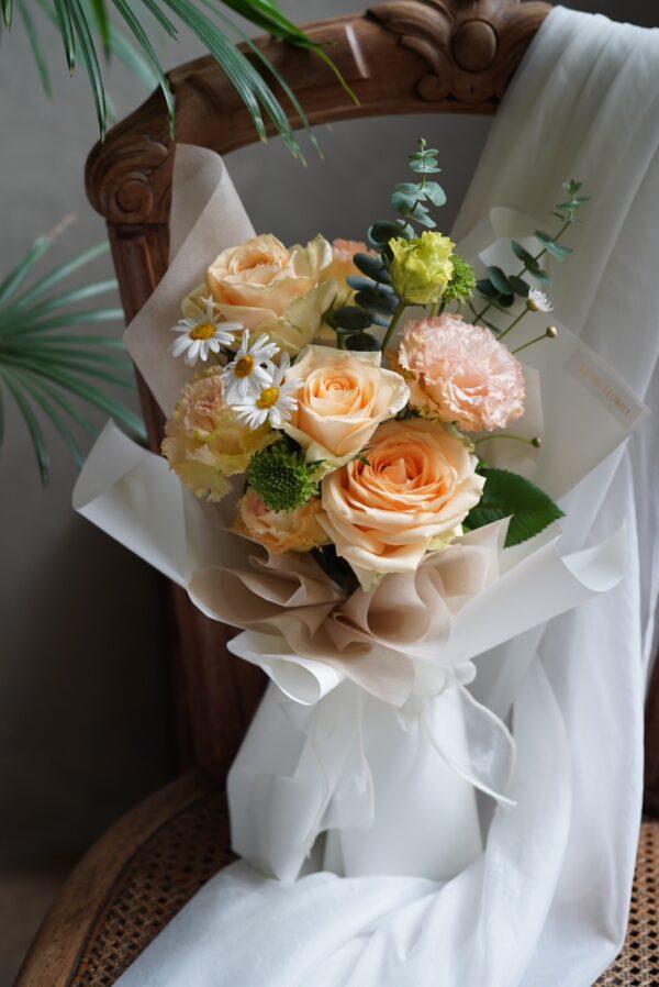 彰化台中最漂亮的花店 樂米花藝 鮮花花束 各種配色滿足您的需求 清新配色讓您心情愉悅 (5)